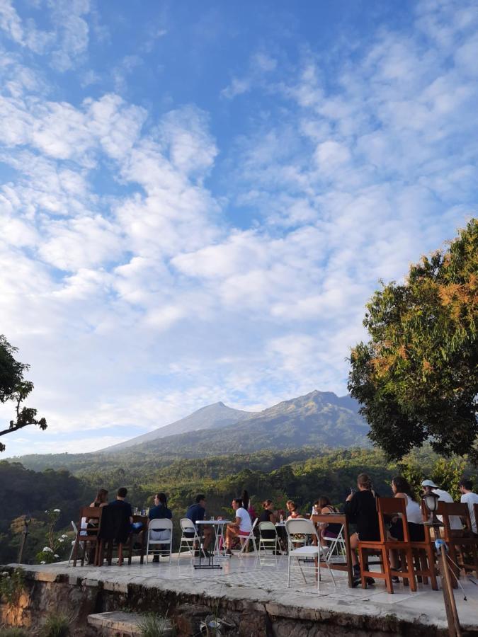 Pondok Guru Bakti Cottage Senaru Esterno foto