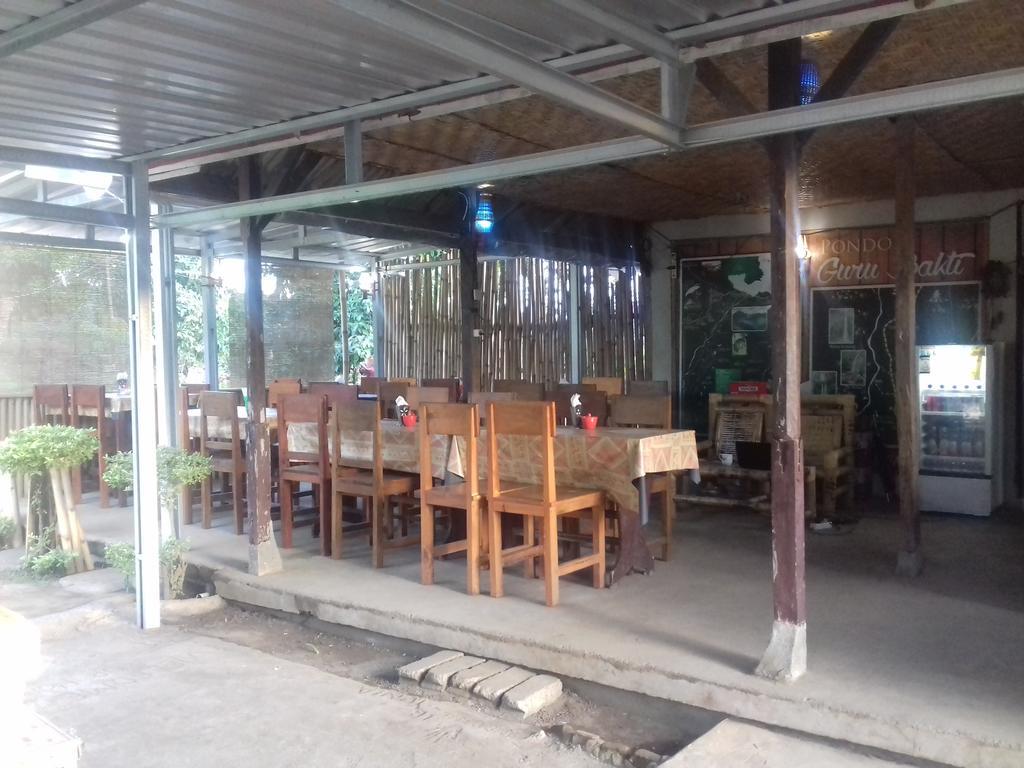 Pondok Guru Bakti Cottage Senaru Esterno foto